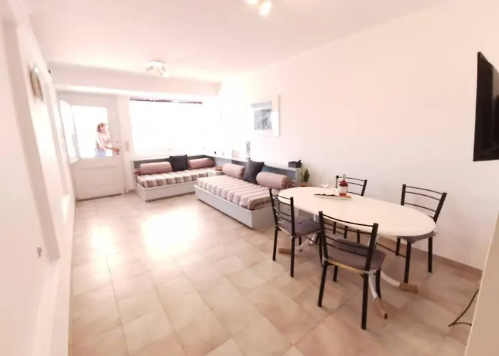 Sea House