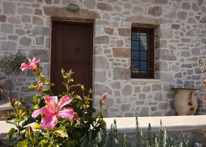 Lithos Traditional Guest Houses
